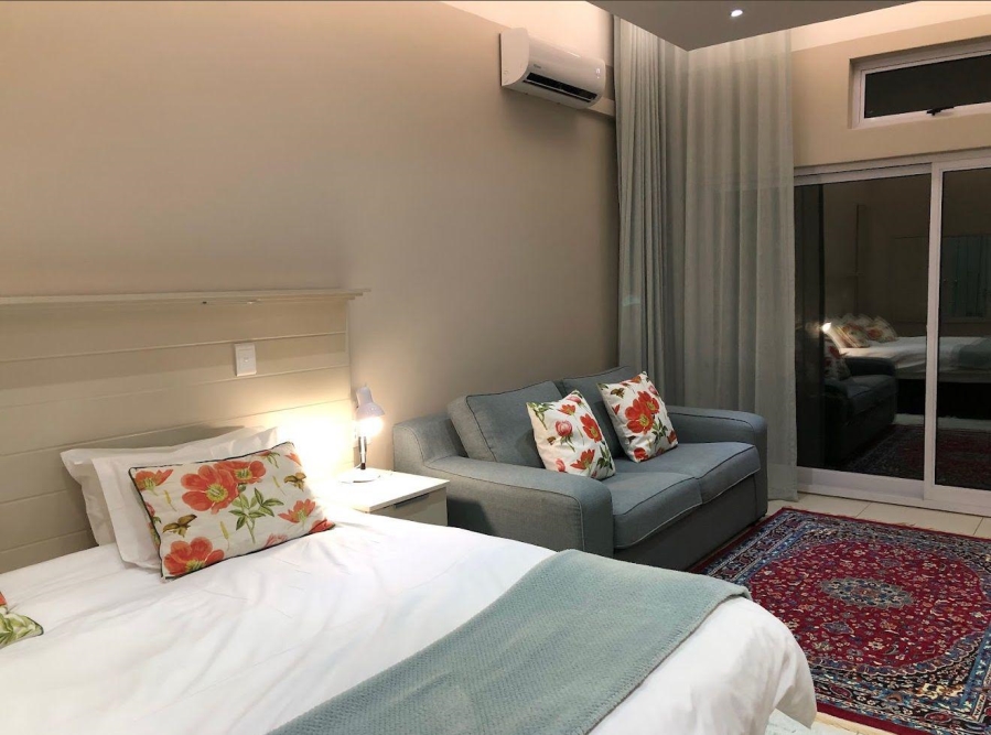 11 Bedroom Property for Sale in Camps Bay Western Cape